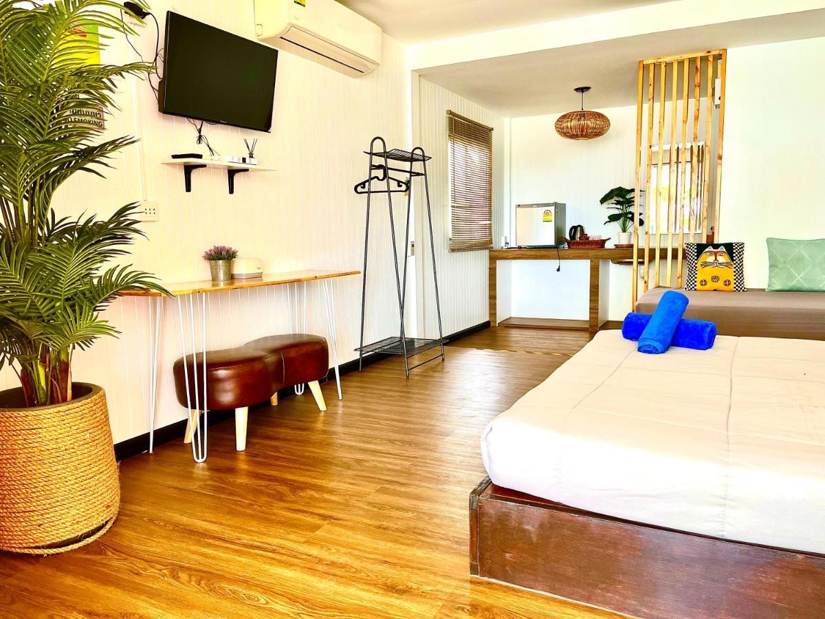 Insook Ko Larn Resort エクステリア 写真