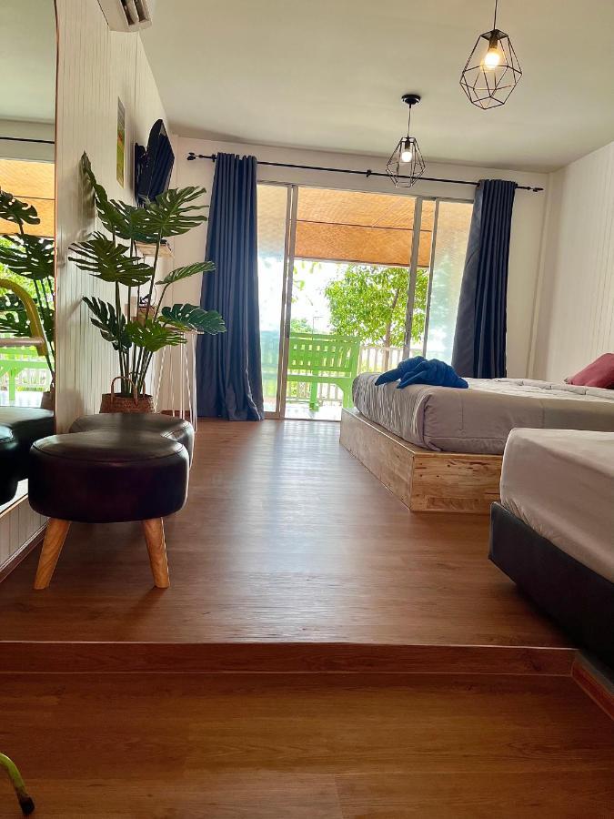 Insook Ko Larn Resort エクステリア 写真