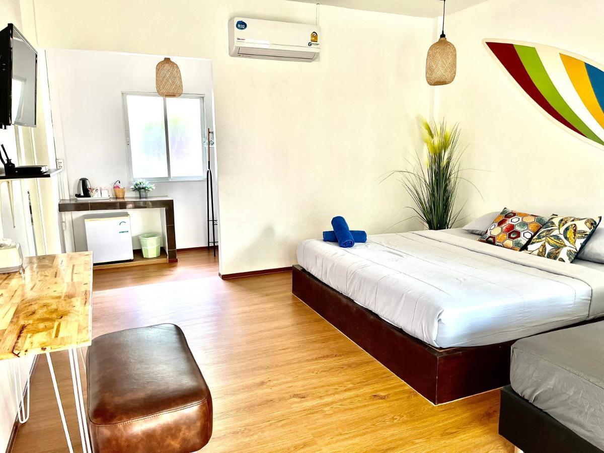 Insook Ko Larn Resort エクステリア 写真