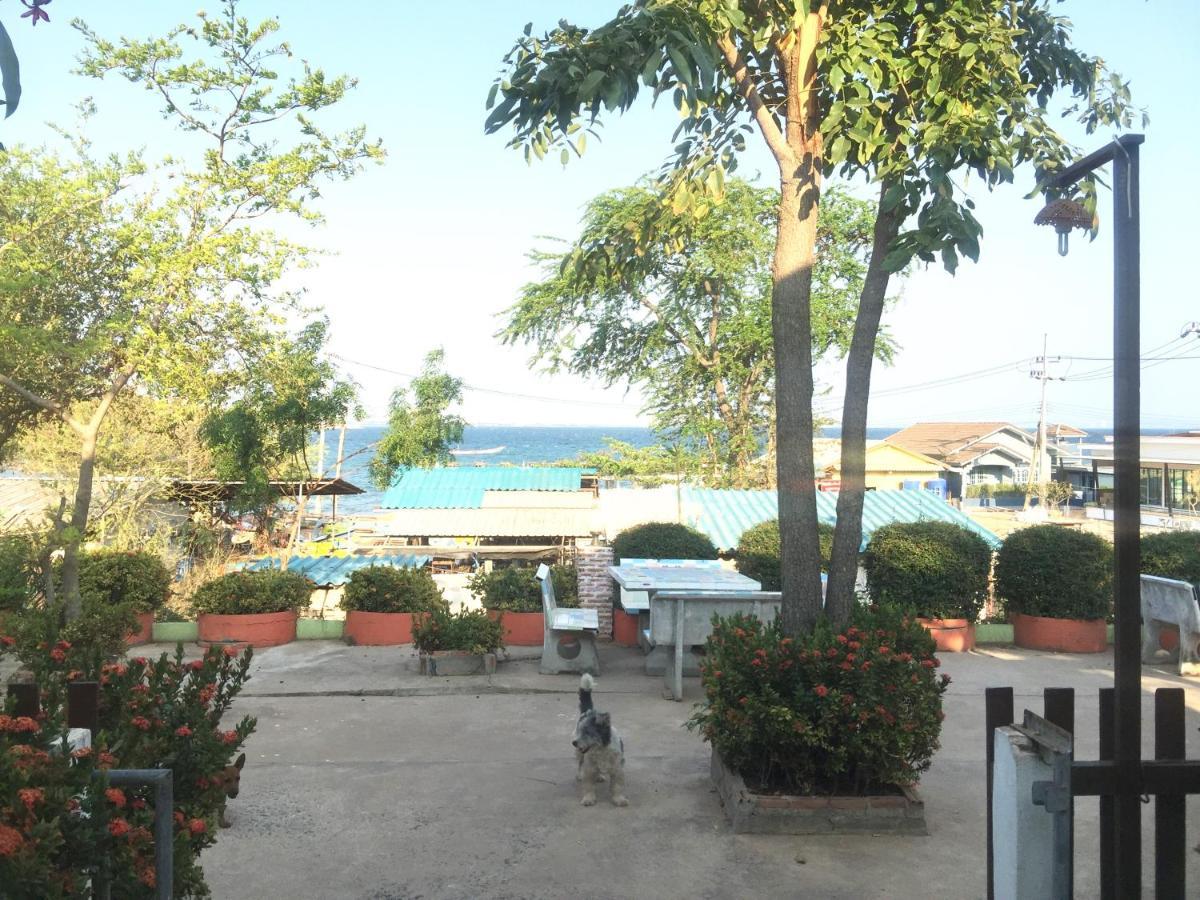 Insook Ko Larn Resort エクステリア 写真